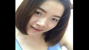 คลิปหลุดน้องแฟรงค์สาวไทยหน้าสวยหุ่นดีโดนแฟนหนุ่มพามาเย็ดหีในม่านรูดแล้วอัดคลิปพอเลิกกันเลยเอามาปล่อย